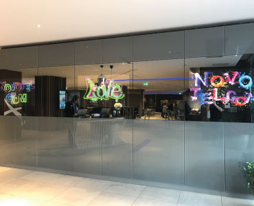 mirror video wall featured image thumb