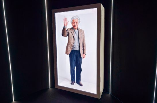 Transparent Screens 4 86 tlcd display case einstein