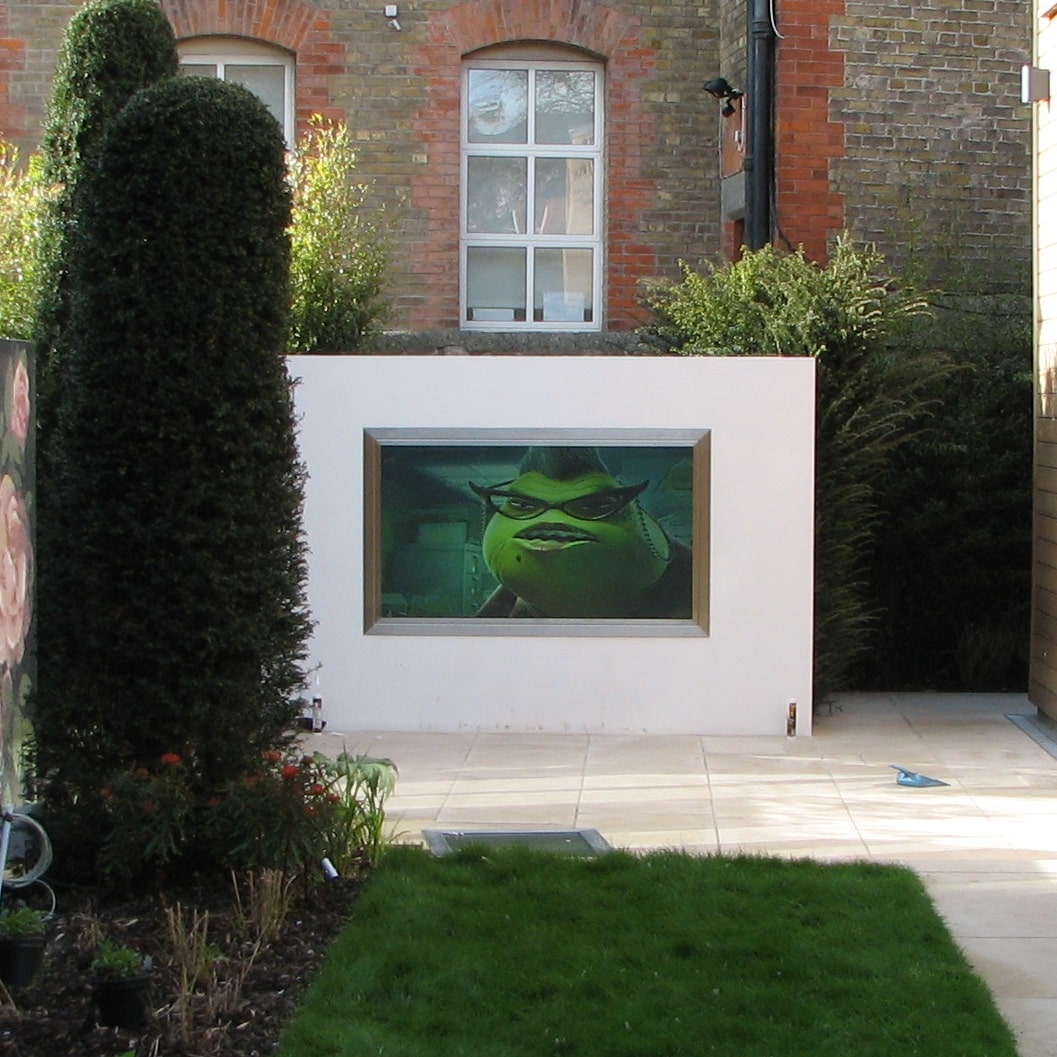 Can You Use A Projector Screen In Daylight? Pro Display