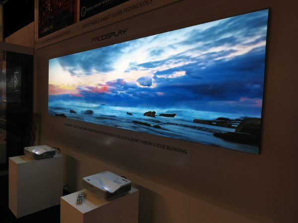 ambient light rejecting projector screen ust at pro display gallery
