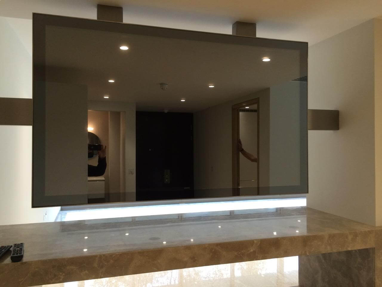 Rear Projection Mirror Screen Pro Display